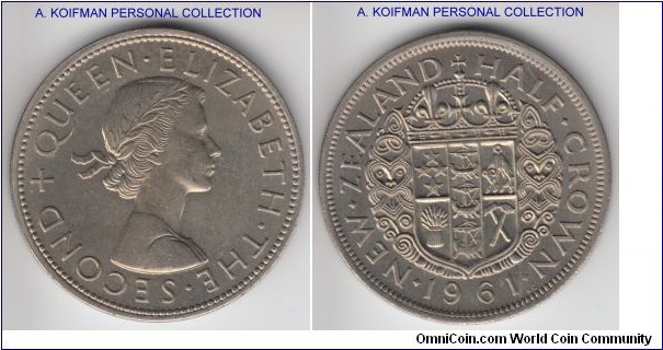 KM-29.2, 1961 New Zealand 1/2 crown; copper-nickel, reeded edge; scarcer mintage 80,000 nice uncirculated specimen, little of contact marks.