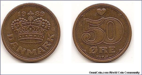 50 Ore
KM#866.1
4.3000 g., Bronze, 21.5 mm. Ruler: Margrethe II Obv: Date above large crown, country name below, initial A to right Rev: Large heart above value, mint mark and initials NR-JP below