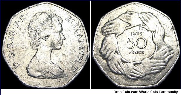 United Kingdom - 50 Pence - 1973 - Weight 13,5 gr - Copper / Nickel - Size 30 mm - Ruler / Elizabeth II - Designer Obverse / Arnold Machin - Designer Reverse / David Wynne - Mintage 89 775 000 - Shape : 7-Sided - Edge : Plain - Reference KM# 918