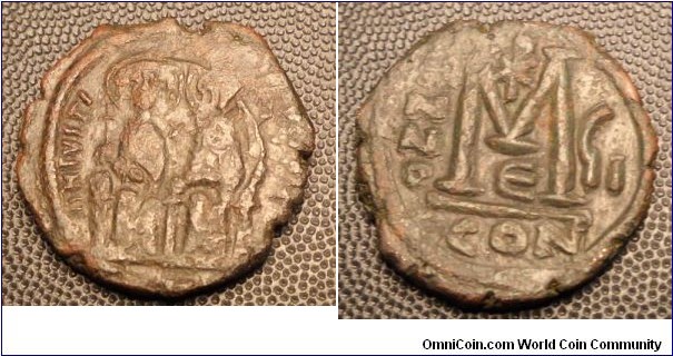 15gms 30mm Justin II follis with chi-rho reverse