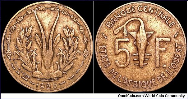West African States - 5 Francs - 1985 - Weight 3,0 gr - Aluminium-Nickel-Broze - Size 20 mm - Thickness 1,45 mm - Alignment Coin (180°) - Engraver / Lucien Georges Bazor - Mint mark Dolphin = Paris - Edge : Smooth - Mintage 16 000 000 - Reference KM# 2a (1965-2010)