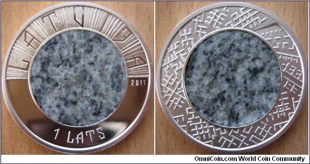 1 Lats - Stone coin - 13.6 g Ag 925 Proof (with granite center) - mintage 7,000