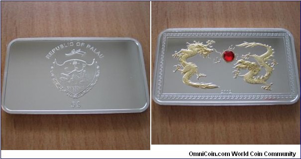 5 Dollars - Year of the Dragon - 25 g Ag .925 Proof (partially gilded with one Swarovski crystal) - mintage 350 pcs only !