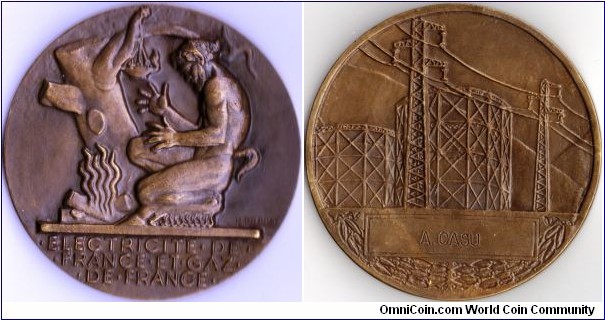 Bronze long term service medal issued by Electricite de France and Gaz de France