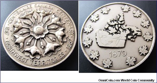 1967 Italy Northwest Territories Canada Centennial Flower 1870 Map Medal. Silver plated: 50MM
