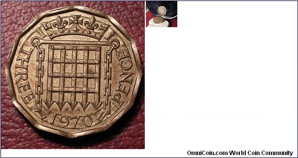 GB 3 Pence 1970 with double reverse, a genuine mint error, no magicians coin.