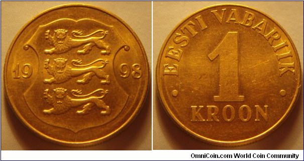 Estonia | 
1 Kroon, 1998 | 
23.25 mm, 5 gr. | 
Nordic Gold | 

Obverse: Three lions within shield divide date | 
Lettering: 1998 | 

Reverse: Denomination | 
Lettering: • EESTI VABARIIK • 1 KROON |
