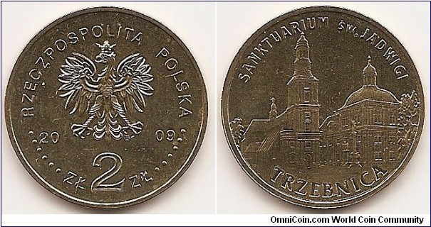 2 Zlote
Y#711
8.1500 g., Brass, 27 mm. Subject: Towns in Poland Obv: An image of the Eagle established as the state emblem of the Republic of Poland. On the sides of the Eagle, the notation of the year of issue: 20-10. Below the Eagle, an inscription: ZŁ 2 ZŁ. In the rim, an inscription: RZECZPOSPOLITA POLSKA (Republic of Poland), preceded and followed by six pearls. The mint’s mark: M/W, under the Eagle’s left leg above value Rev: Church and monastery in city. At the bottom, a semicircular inscription: TRZEBNICA. Edge: The inscription: NBP, repeated eight times, every second one inverted by 180 degrees, separated with stars. Obv. Designer: Ewa Tyc-Karpińska Rev. Designer: Andrzej Nowakowski