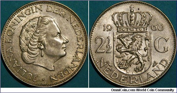 2.5 Gulden, Juliana.  Smaller version than the predecessor 2.5G coin. 33mm, 0.72Ag