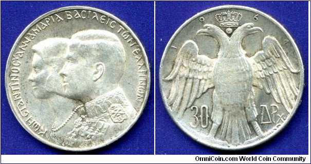 30 Drachmai.
Constantine II (1964-1974) & Anna-Marie Wedding.
Mintage 1,000,000 units.


Ag835f. 12gr.