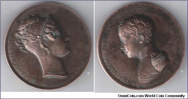1827 Austria The Duchess Berry & the Duke of Bordeaux Medal. Bronze: 51MM./70.81 gms.
Obv: Protrait of Duchess of Berry to right. Legend A Mie.CAROLne.Ferde.Lse. DUCHESS OF Bern…Signed DE PUYMAURIN OF DUBOIS.F. Rev: Child head of the Duke of Brodeaux in uniform to the left, Legend HENRI.CHARLES.FERDINAND.MARIE.DIEUDONNE.DUKE.DE.BORDEAUX. MDCCCXXVII. Signed E. DUBOIS.F..
