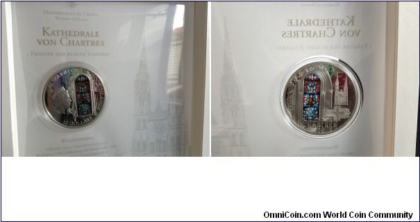 Windows of Heaven CHARTRES Cathedral 10$, 50g