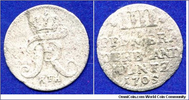 4 pfennige.
Brandenburg-Prussia.
Friedrich I (1701-1713).
*HFH* - mintmaster Henrich Friedrich Halter, work in 1701-19.
Berlin mint.


Bilon.