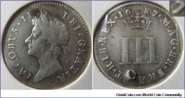 1687/6 Maundy 3 pence, sadly holed