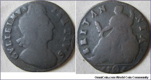 rare 1701 halfpenny with A's for V's on Obverse and inverted V's for A's on Reverse, large 0 in date touching exergue line