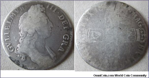 1697(?) shilling, first bust.