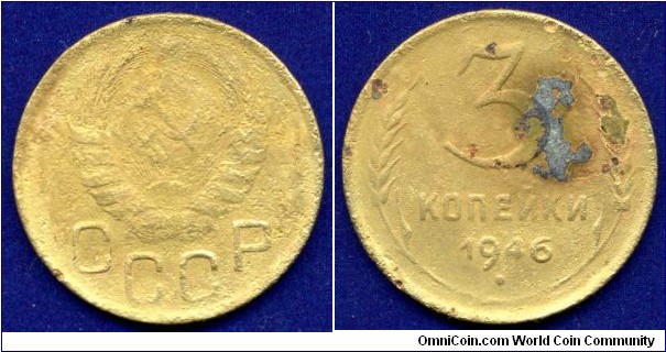 3 kopeks.
USSR.
Found yesterday with the help of a metal detector.


Al-Br.