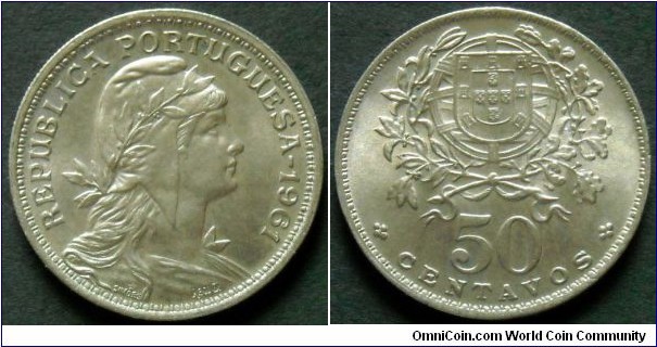 Portugal 50 centavos.
1961