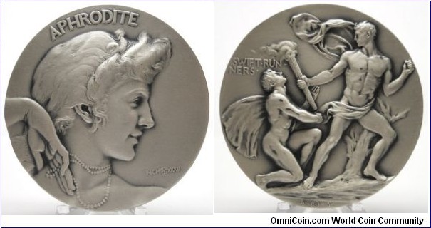 1932 USA, SOM #6 issue Aphrodite Medal by John Flanagan. Silver: 73MM./6.7 oz. or 227.7 gms.
Obv: Portrait of Beauty in 