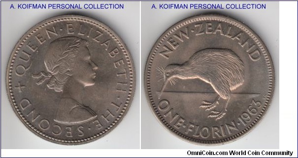 KM-28.2, 1963 New Zealand florin; copper-nickel, reeded edge; great looking reverse, few small spots of toning on obverse, scarce issue of just 100,000.