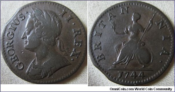 GF 1744 farthing, slight planchet clip