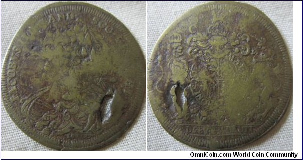 unknown bras jeton, portraid of james II but royal arms on the reverse show crowned C R