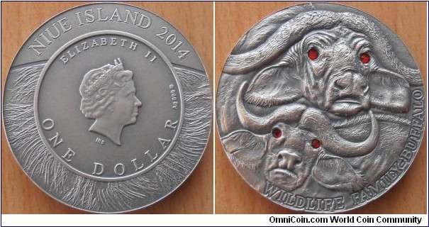 1 Dollar - Buffalo family - 31.1 g 0.999 silver antique finish (with swarovski crystals) - mintage 500 pcs only !