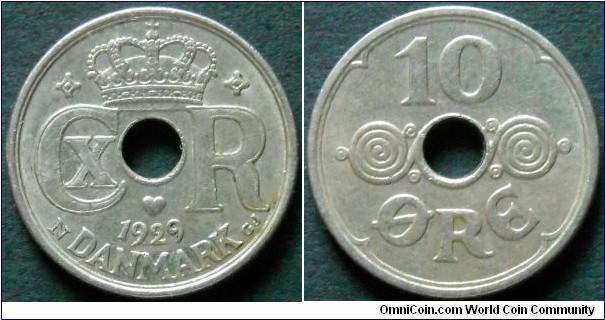 Denmark 10 ore.
1929 N/GJ, Cu-ni.
Weight; 3g.
Diameter; 18mm.
Mintage: 5.037.000 pieces.