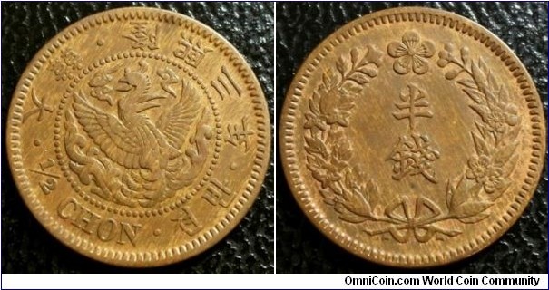 Korea 1909 1/2 chon, excellent condition!!! Weight: 2.12g