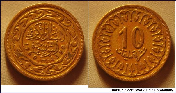 Tunisia | 
10 Millimes, 1960 | 
19 mm, 3.5 gr. | 
Brass | 

Obverse: Date | 
Lettering: البنك المركزي التونسي 1960-1380 |

Reverse: Denomination | 
Lettering: 10 عشرة مليمات |