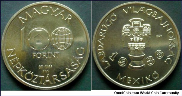 Hungary 100 forint.
1985, World Footbal Championship - Mexico 1986.
Cu-ni-zn. Weight; 23,4g. Diameter; 32,1mm. Mintage: 30.000 pieces.