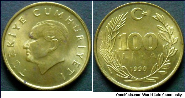 Turkey 100 lira.
1990, Al-br.
Weight; 4,15g.
Diameter; 20,8mm.
Mintage: 152.230.000 pieces.