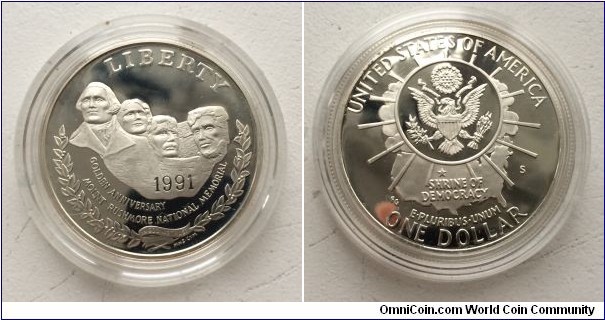 1 Dollar, Mount Rushmore Anniversary. 26.73 Gr 90% silver, 0.76 troy oz