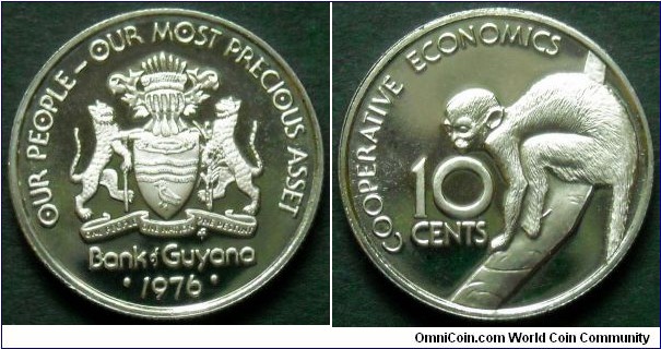 Guyana 10 cents. 
1976, Proof from Franklin Mint.
Cu-ni. Weight; 2,8g.
Diameter; 18mm.
Mintage: 28.000 pieces.
