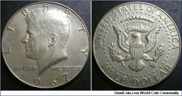 US 1967 1/2 dollar. Struck in 40% silver. Weight: 11.62g