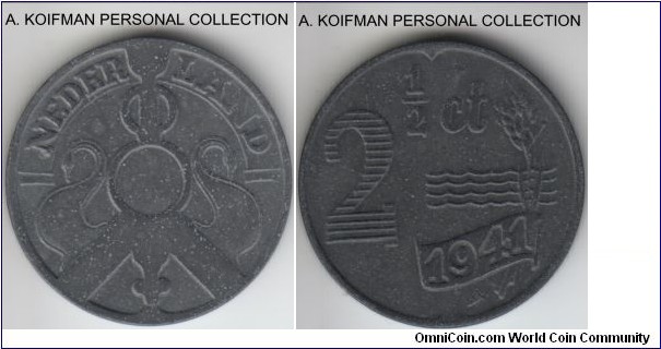 KM-171, 1941 Netherlands 2 1/2 cents; zinc, plain edge; German occupation issued coinage, uncirculated or about.