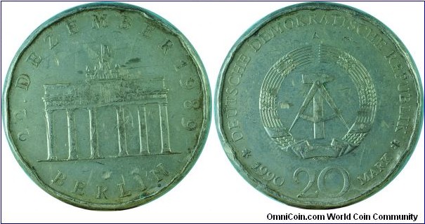 Germany E.(DDR)20Mark-BrandenburgGate -km139-1990
