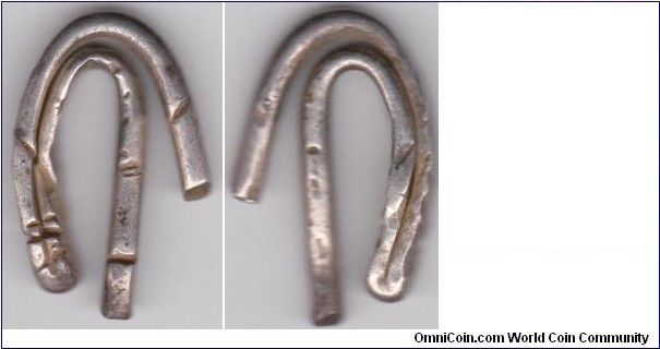 Larin coin or Malweiyat Al Hasa Arabian Gulf,name larin, originates from the city of Lar in Iran where they were first struck(circa 1500- 1700 century) silver 4.98g INDIA - Ceylon - FISH-HOOK LARIN - Arabic or Persian legend