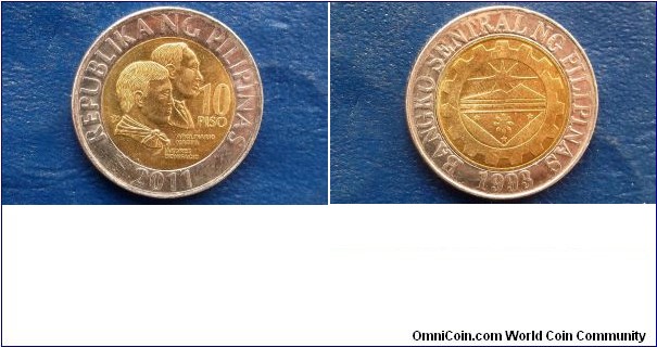 2011 Philippines 10 Piso Very Bi Mettalic Nice High Grade Coin# C14