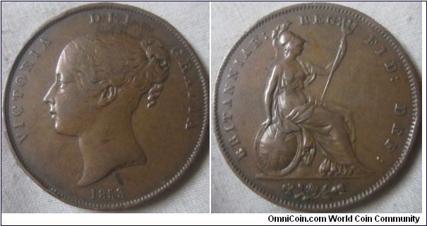 1853 penny Ornamental tridant, space after DEF