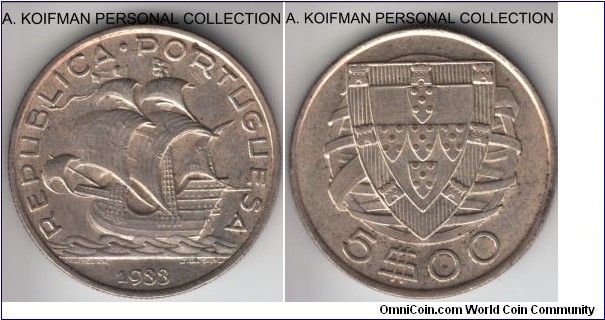 KM-581, 1933 Portugal 5 escudos; silver, reeded edge; good extra fine to about uncirculated.