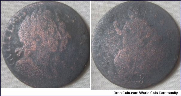 very low grade 1694 halfpenny