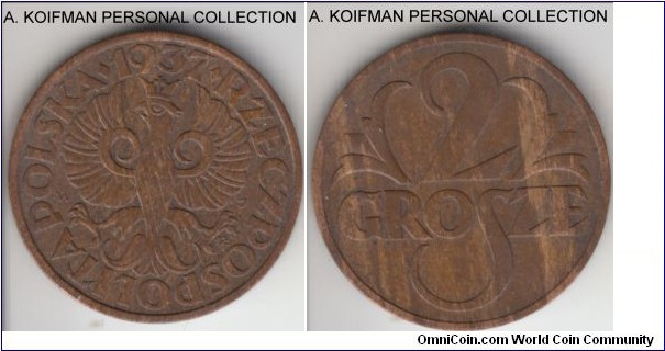 Y#9a, Poland 1937 2 grosze, Warsaw mint (WJ mint mark); bronze, plain edge; extra fine or so, spotted toning.