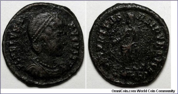 Helena, AE Follis, Cyzicus, 325-326 AD. FL HELENA AVGVSTA, diademed, draped bust right / SECVRITAS-REIPVBLICE, Securitas standing left, holding branch and hem of robe. Mintmark SMKB dot.