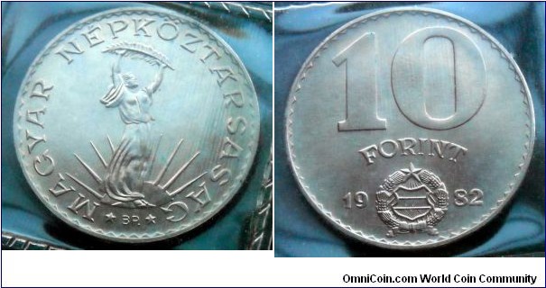 Hungary 10 forint from 1982 annual coin set.
Mintage: 30.000 pieces.