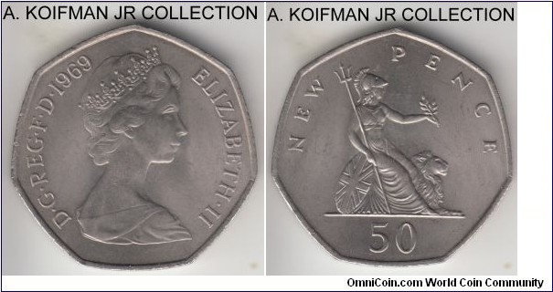 KM-913, 1969 Great Britain 50 new pence; copper-nicle, plain edge, 7-sided flan; first issue of Elizabeth II decimal coinage, good uncirculated specimen.