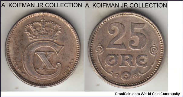KM-815.1, 1917 Denmark 25 ore; silver, plain edge; Christian X, large mintage but scarce year, good very fine to extra fine.