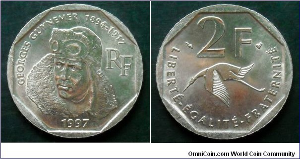 France 2 francs.
1997, 80th Anniversary of the Death of Georges Guynemer.