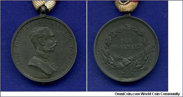 Medal DER TAPFERKEIT.
Franc Ioseph I (1848-1916).
Austro-Hungary empire.



Brass.