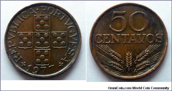 Portugal 50 centavos.
1977